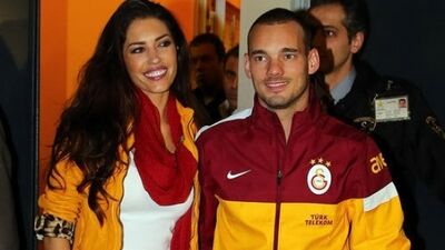 Evlilik yıl dönümlerini boğaz'da kutladılar!