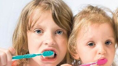 100 çocuktan 84'ü dişini fırçalamıyor!