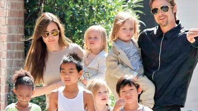 Angelina Jolie ve Brad Pitt'in 6 çocuğundan 3'ü evlatlık!