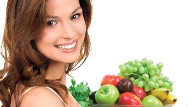 Ayşegül Çoruhlu: &quot;Hayatımızda akşam yemeği diye bir şey olmamalı!&quot;