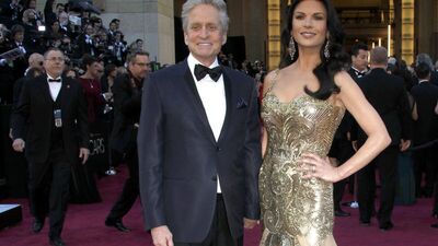 Catherine akıl hastanesinde!