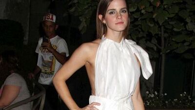 Emma'nın ay yıldız sevgisi!