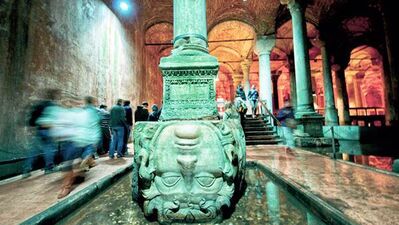 Cehennem'in yanıtı Yerebatan Sarnıcı'nda!