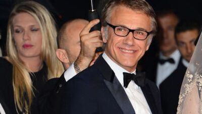 Cannes'da silah patladı!