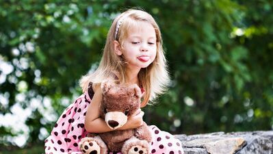 "Uslu çocuk olursan, seni severim" demeyin! (3. bölüm)