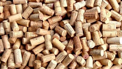 Şarap mantarlarını sakın atmayın!