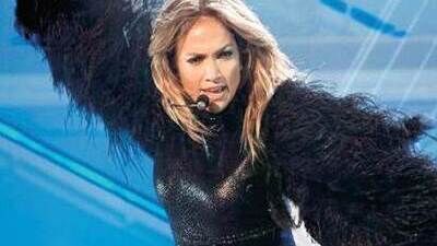 Şarkısı değil kalçaları konuşuldu!