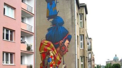 Kadıköy'de tuval duvarlar!