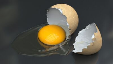 Dekoltenizi yumurtayla forma sokun!