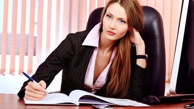 Oturarak çalışan kadın ne yemeli? (2. bölüm)