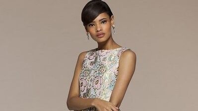 19 yıl sonra ilk siyahi manken!