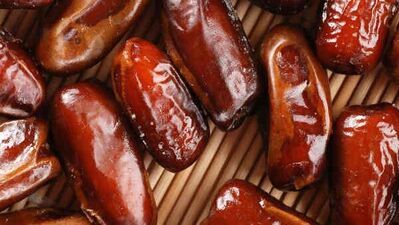 Cildi güzelleştiren hurmanın faydaları