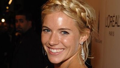 Birbirinden şık saç örgüleri...