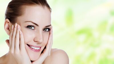 Maden suyu ile yüzünüzü canlandırın