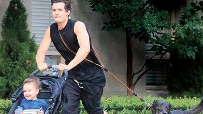 En yakışıklı baba yürüyüşte!