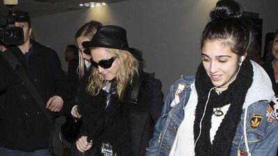 Madonna kızıyla partiledi!