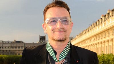Bono'ya prestijli sanat nişanı