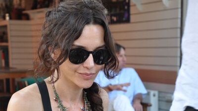 Para toplayıp bana yüzük alın!