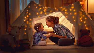 Aşırı korumak çocuğa zarar verir