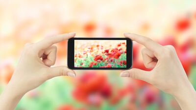 Akıllı telefonlar artık hiç elimizden düşmeyecek!