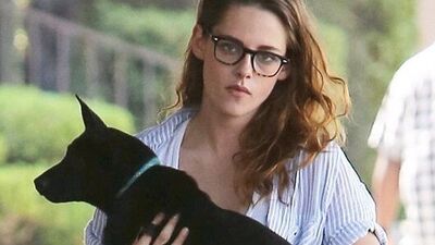 Arkadaşı köpeği oldu!