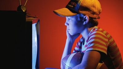 Televizyon bizi nasıl ve ne kadar etkiliyor?