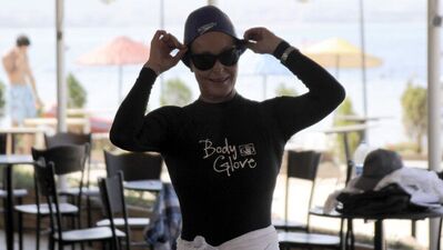 Bo Derek boğazı yüzerek geçecek!