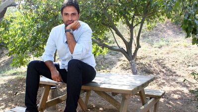 Erhan Çelik: "Arkamda kimse yok..."