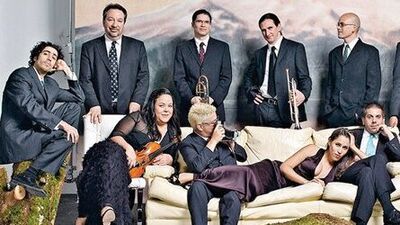 Pink Martini geliyor…