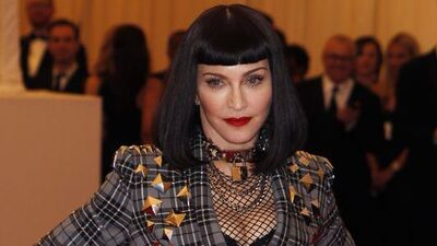 Madonna nişanlandı!