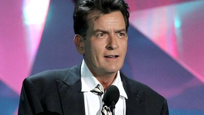 Eski karısına ev aldı!