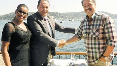 İtalyan yapımcıdan Kadir İnanır'a film teklifi...