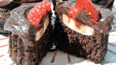 Marshmallow'lu kek...