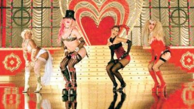 Kırmızı Değirmen ismi onların!