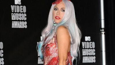 Şimdi de etten çanta!