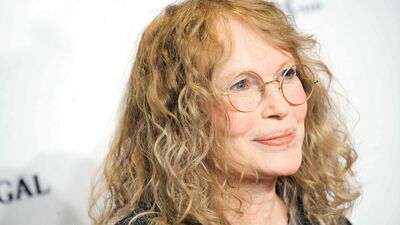 Ronan Farrow'un babası kim?