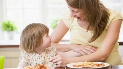 Abur cubur yiyen hamilenin çocuğu düşük IQ'lü