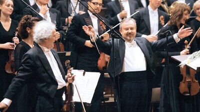 Bir orkestra şefinin dünyayı ayaklandıran konseri