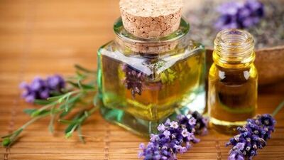 Makyajınızı lavanta yağı ile temizleyin