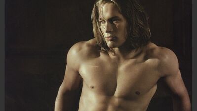 Kadınlara kaza yaptıran Viking!