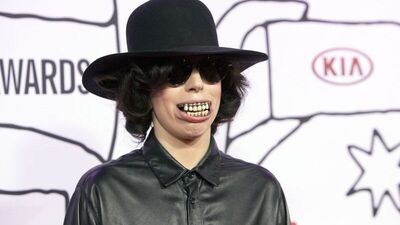 Ödül törenine yine o damgasını vurdu