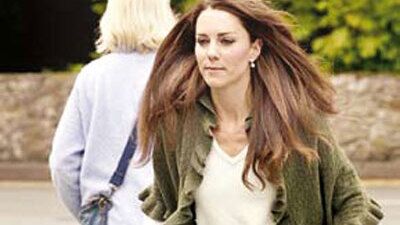 Düşesin saçına ak düştü!