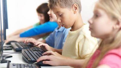 Çocuğunuz internet bağımlısı mı?