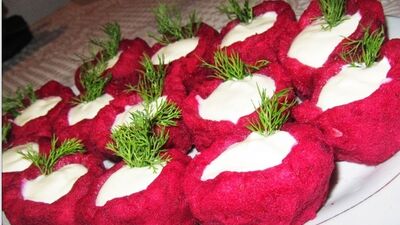 Pancarlı patates çanakları