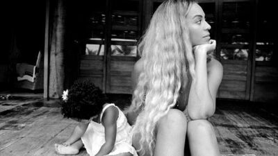 Beyonce kızıyla poz verdi