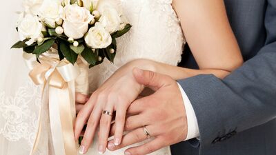 Evlendikten sonra soyadınız aynı kalabilir