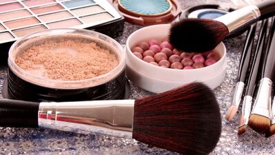 Makyaj malzemelerinin kullanım süreleri ne kadar?