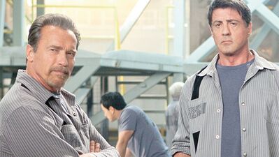 "Kaçış Planı"nda Stallone ve Schwarzenegger imkansızı deniyor
