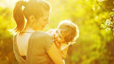 Doğum yapan kadın erken emekli olacak