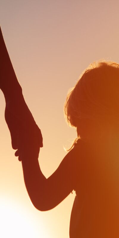 Kızınıza verebileceğiniz 9 güçlü kadın mesajı